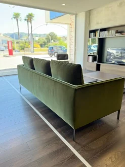 Divano Paul di in stile design a prezzo Outlet Divani