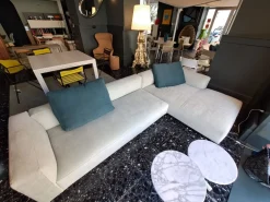 Divano Pianoalto in Tessuto non sfoderabile  di scontato 30%^Zanotta