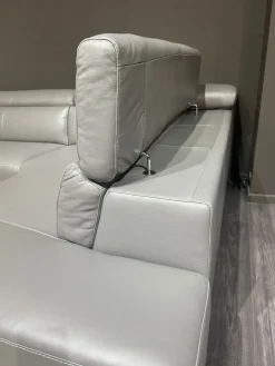 New Divano relax Salirò in Pelle a 3200€ Divani
