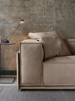 Divano Roland di in stile design in Offerta Outlet^Doimo Salotti Hot