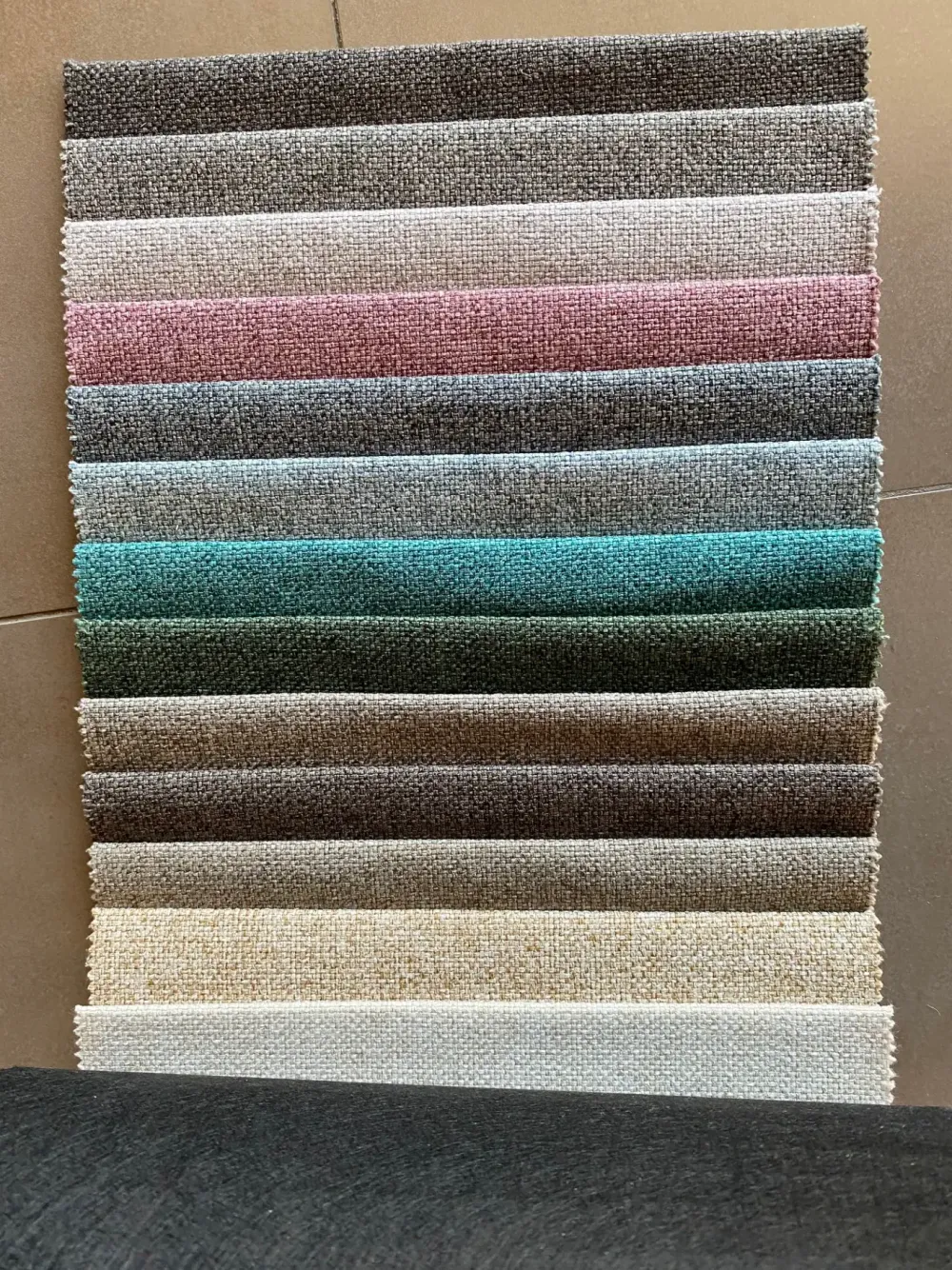 Artigianale Divano Rotterdam relax in Tessuto sfoderabile di scontato 31%- Divani