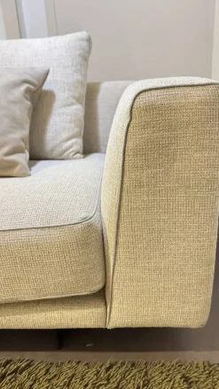 Divano Sheridan tessuto in poliuretano in Offerta Outlet^Desirèe Outlet