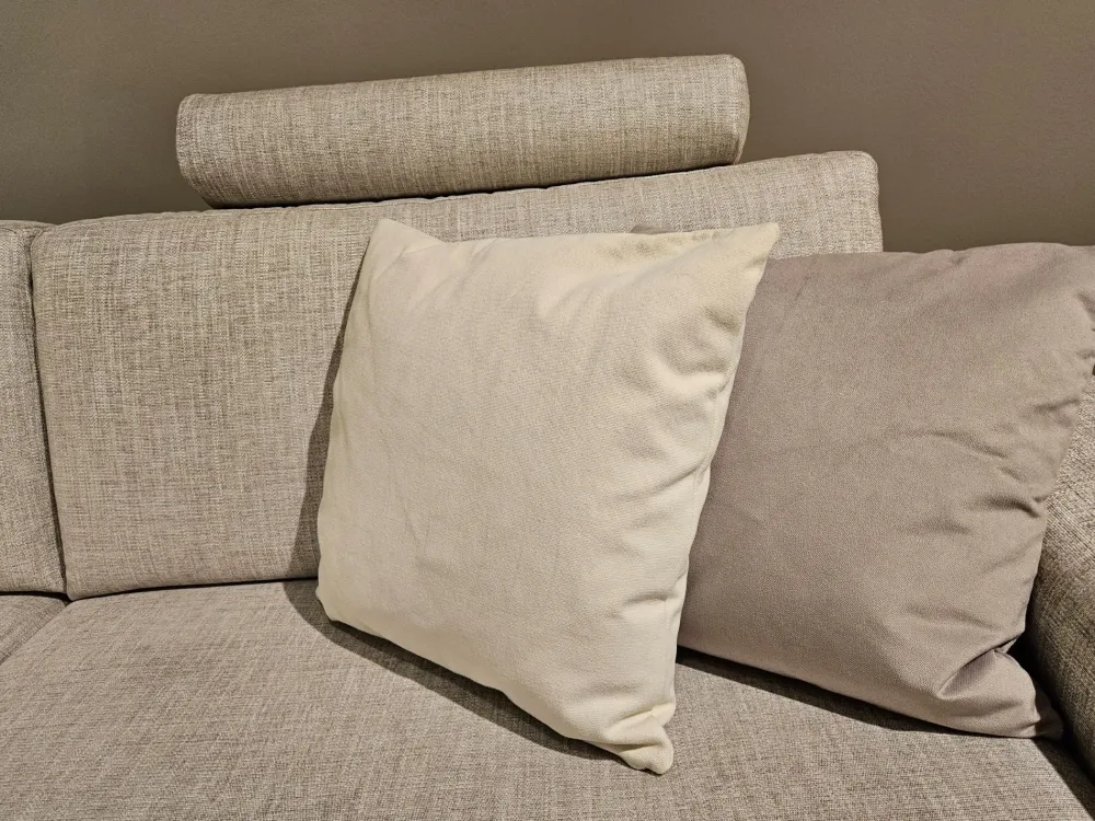 Outlet Divano Square in Tessuto sfoderabile di scontato 37% Divani