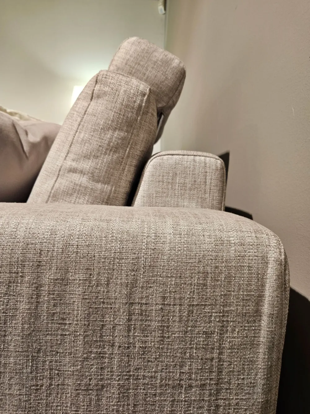 Outlet Divano Square in Tessuto sfoderabile di scontato 37% Divani