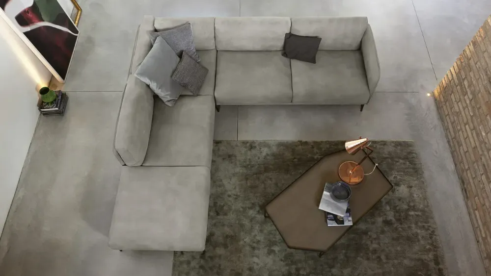 Doimo Salotti Divano Stuart : prezzo su richiesta. Lunghezza: 2,5 m.- Divani