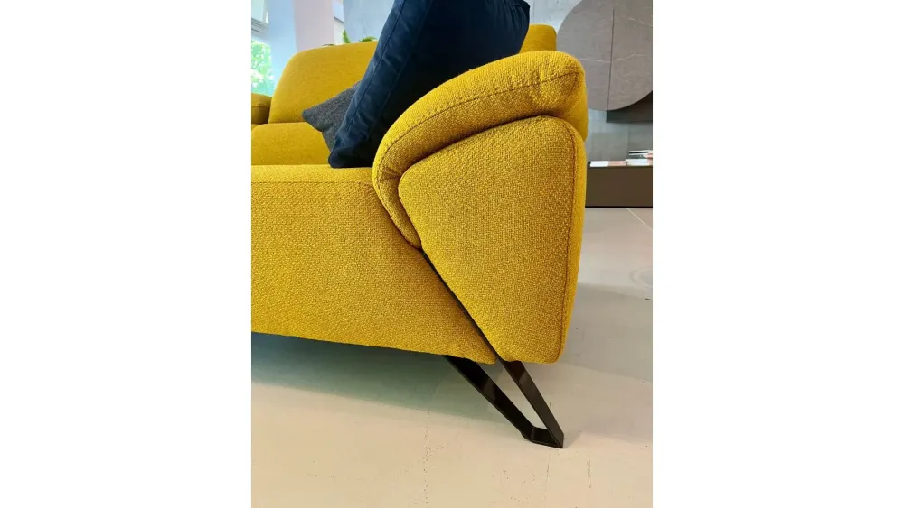 Nicoletti Home Divano Tesla in Tessuto a prezzo ribassato- Divani