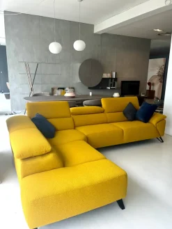 Nicoletti Home Divano Tesla in Tessuto a prezzo ribassato- Divani