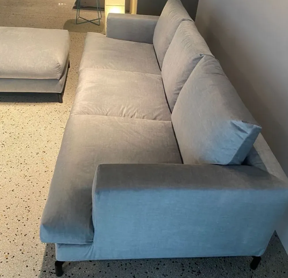 Divano tessuto in misto piuma a prezzo Outlet^Md work Outlet