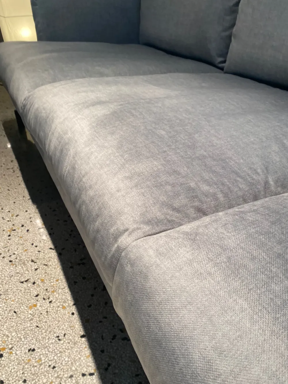 Divano tessuto in misto piuma a prezzo Outlet^Md work Outlet