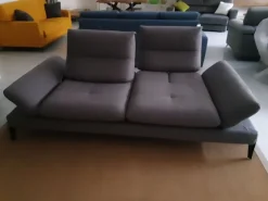 Divano tessuto in poliuretano   a prezzo Outlet^Nicoletti Home New