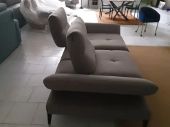 Divano tessuto in poliuretano   a prezzo Outlet^Nicoletti Home New