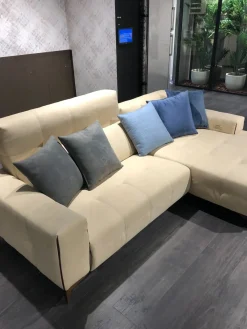 Outlet Divano Tiffany  in Microfibra non sfoderabile  di scontato 60% Divani