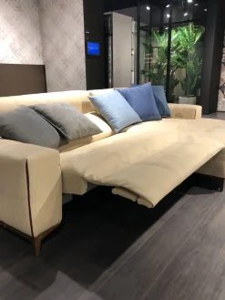 Outlet Divano Tiffany in Microfibra non sfoderabile di scontato 60% Divani