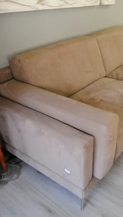 Divano York in Tessuto a prezzo ribassato^Doimo Salotti