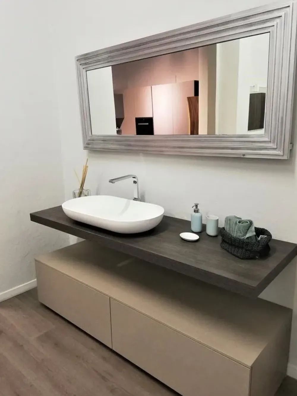 Ecommerce: Mobile Bagno A Terra, Composizione Conveniente!^Milldue Discount