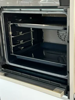 Clearance Forno modello B47fs22g0 in Offerta Outlet Forno