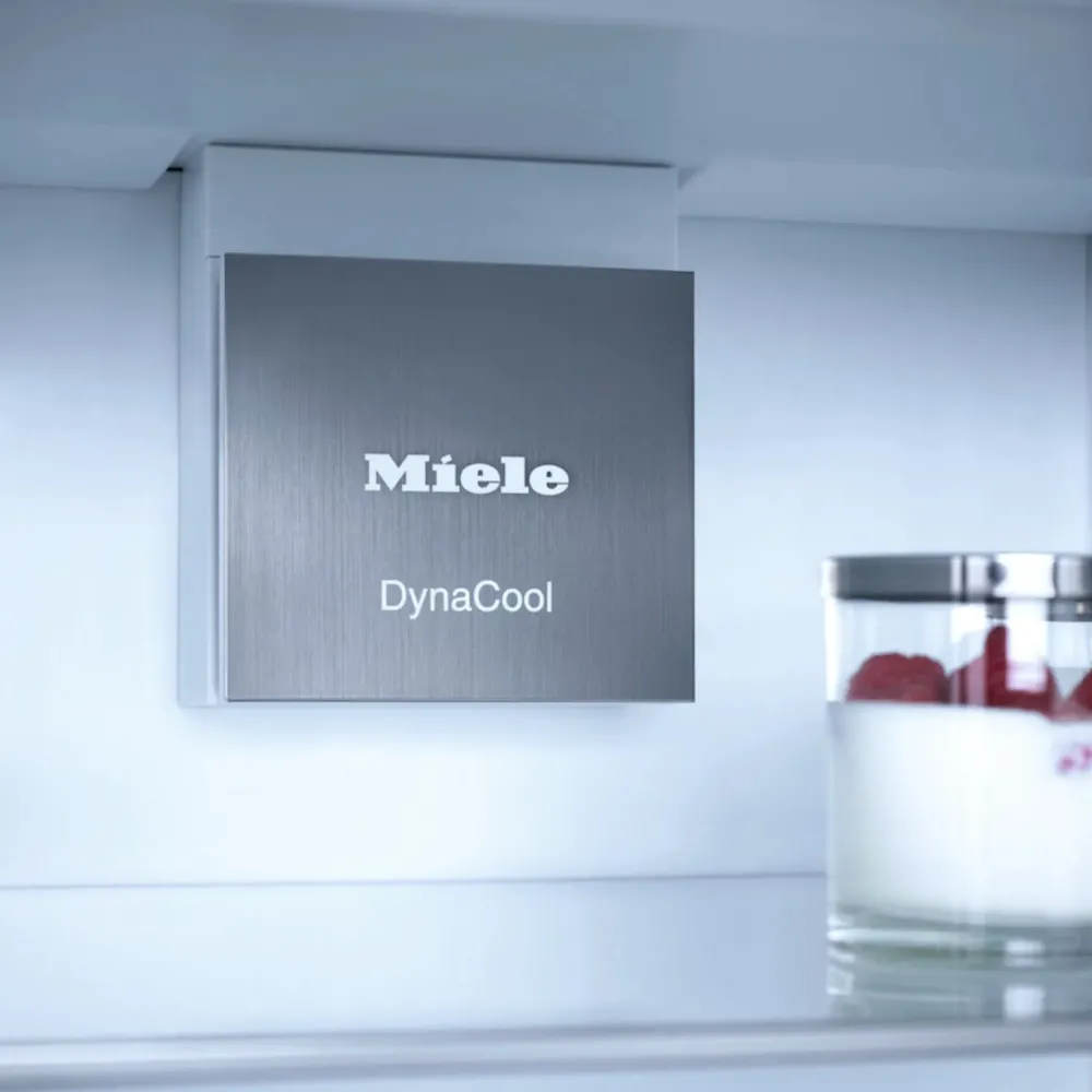 Frigorifero modello Kfn 7734 d in offerta Frigoriferi