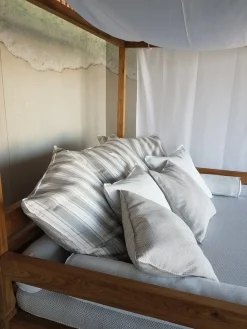 Gervasoni Jeko 07 : divano da giardino con forte sconto- Divani Da Giardino