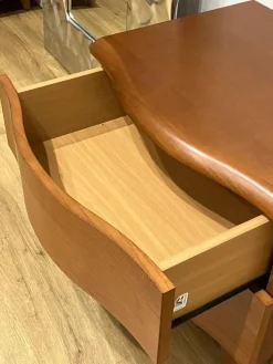 Gruppo notte Pezzo unico in ciliegio in Legno in Offerta Outlet Comodini