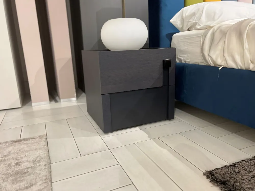 Pianca Gruppo notte modello Logos ad un prezzo mai così conveniente- Comodini