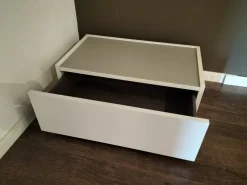 Sale Gruppo notte modello Replay vetro ad un prezzo mai così conveniente Comodini