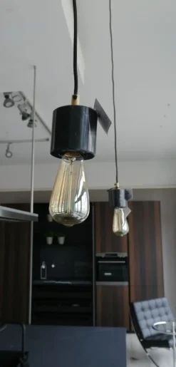 Julia Lampada a sospensione Lampada a sospensione in marmo Nero in offerta- Lampade A Sospensione