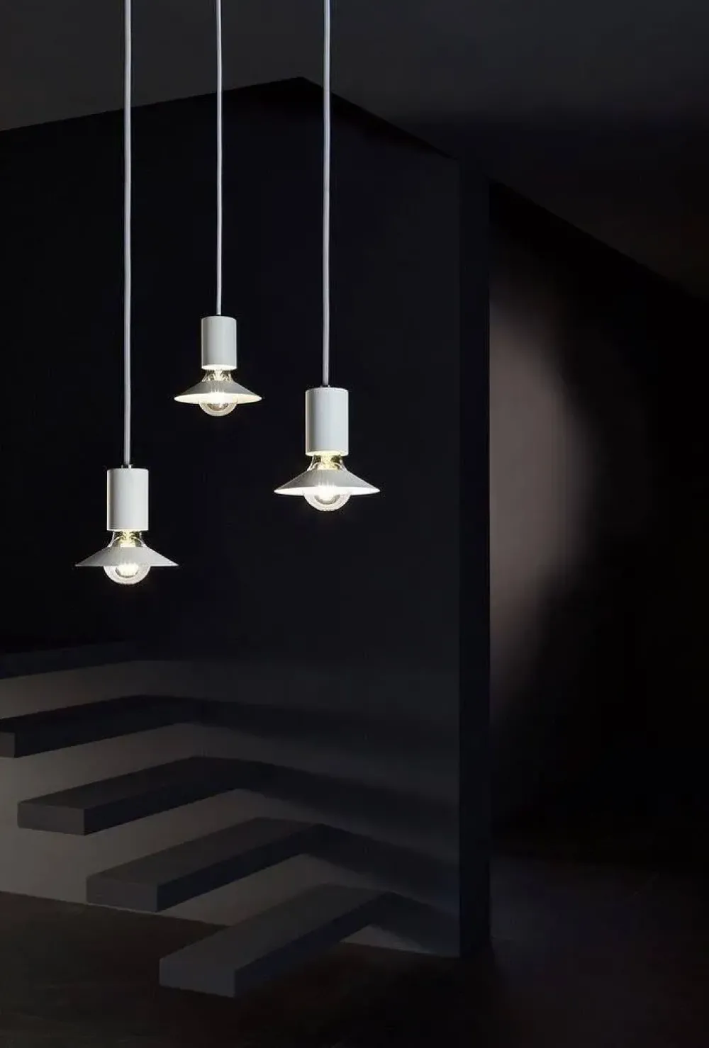 Lampada a sospensione stile Design Easy in offerta^Collezione esclusiva Outlet