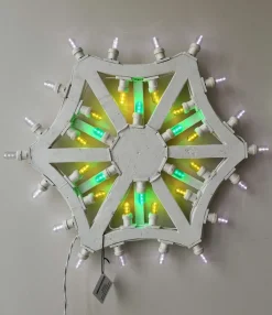 Collezione esclusiva Lampada da parete Abc Mod quadrifoglio Bianco in offerta- Applique Da Parete