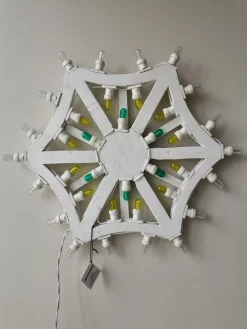 Collezione esclusiva Lampada da parete Abc Mod quadrifoglio Bianco in offerta- Applique Da Parete