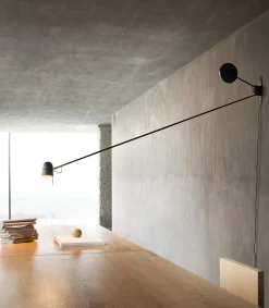 Luceplan Lampada da parete Counterbalance in Offerta Outlet- Applique Da Parete