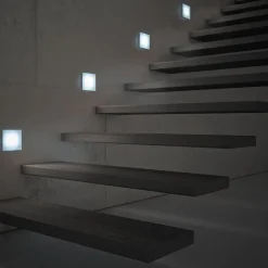 Lampada da parete Sole Fontana, offerta outlet per progettisti interni.^Fontana Arte Best