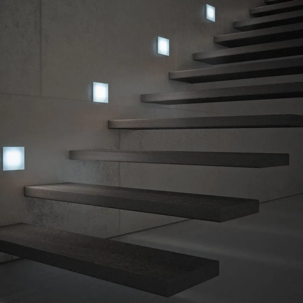 Lampada da parete Sole Fontana, offerta outlet per progettisti interni.^Fontana Arte Best