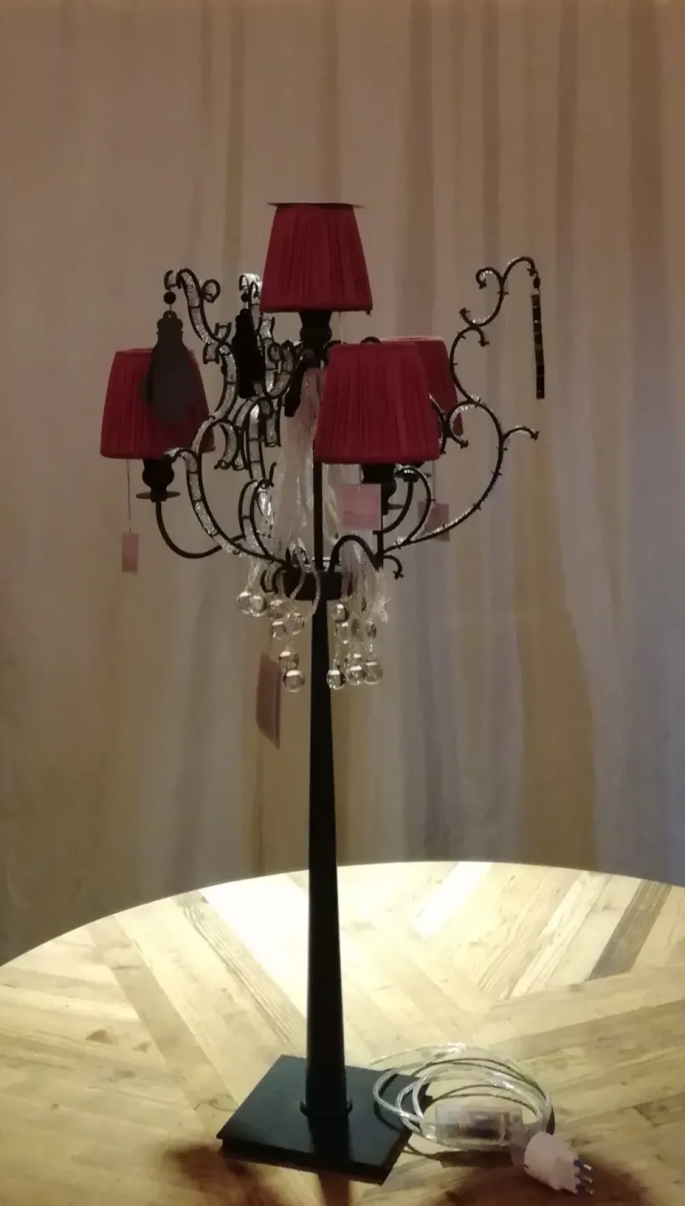 New Lampada da tavolo 010 Rossa in offerta Lampade Da Tavolo