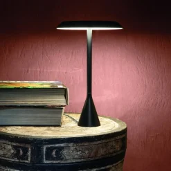 Lampada da tavolo Panama mini led battery   a prezzo Outlet^Nemo New