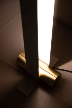 Artigianale Lampada da terra Nastro Nero in offerta- Lampade Da Terra