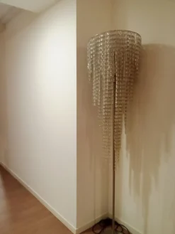 Lampada da terra Charleston con un ribasso esclusivo^Zilio Outlet