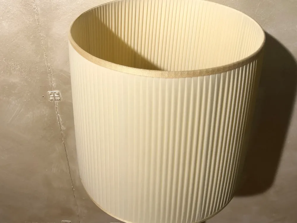 New Lampada da terra Romeo Ambra a prezzi vantaggiosi! Lampade Da Terra