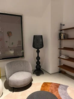 Outlet Lampada da terra Kabuki grande a prezzo Outlet Lampade Da Terra