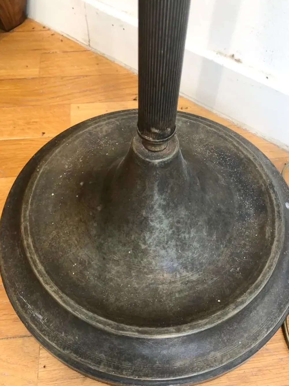 Clearance Lampada da terra stile Classica Lampada ottone brunito in offerta Lampade Da Terra