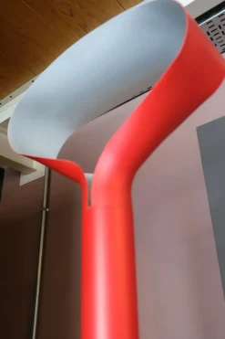 Lampada da terra stile Design Elmanco in offerta^Kristalia Hot