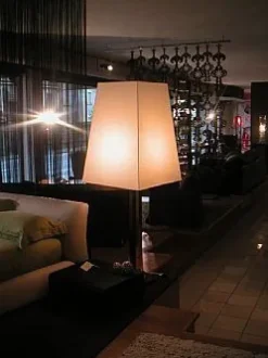 Lampada da terra stile Etnico Otto con forte sconto Lampade Da Terra