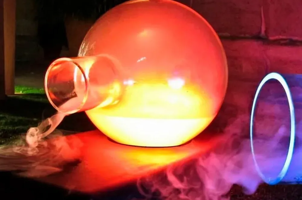 Trecinquezeroluce Lampada da terra Dama by Marco Rota in cristallo- Lampade Da Terra