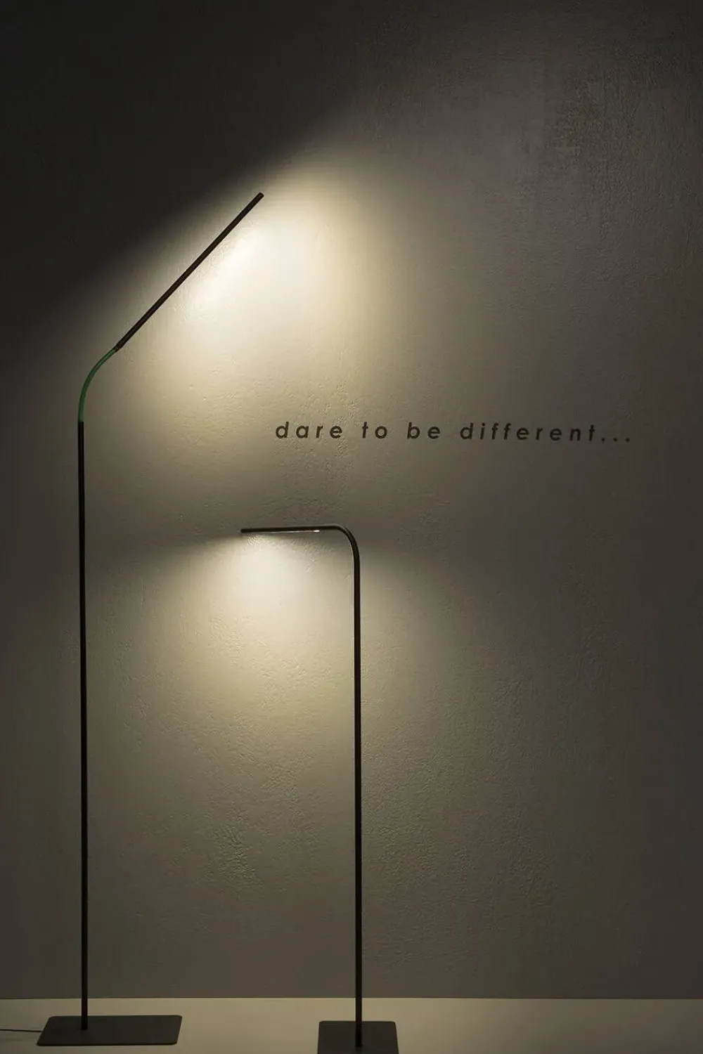 Lampada da terra Wl 130 a prezzo Outlet^Vesoi Discount