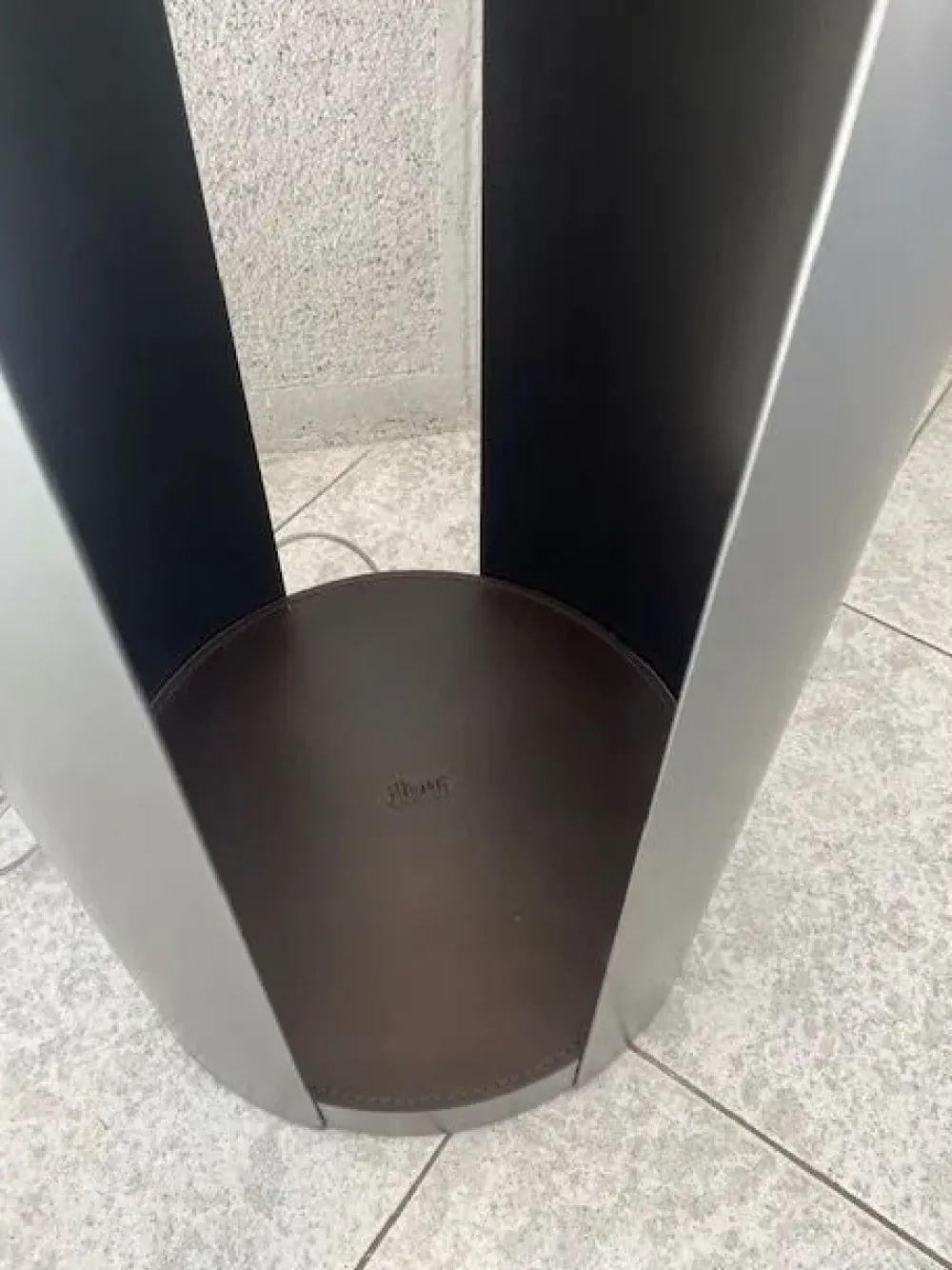 Flou Lampada Softwing in metallo a prezzo Outlet.- Lampade Da Terra