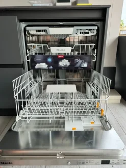 Mìele Lavastoviglie G 5350 scvi in offerta- Lavastoviglie