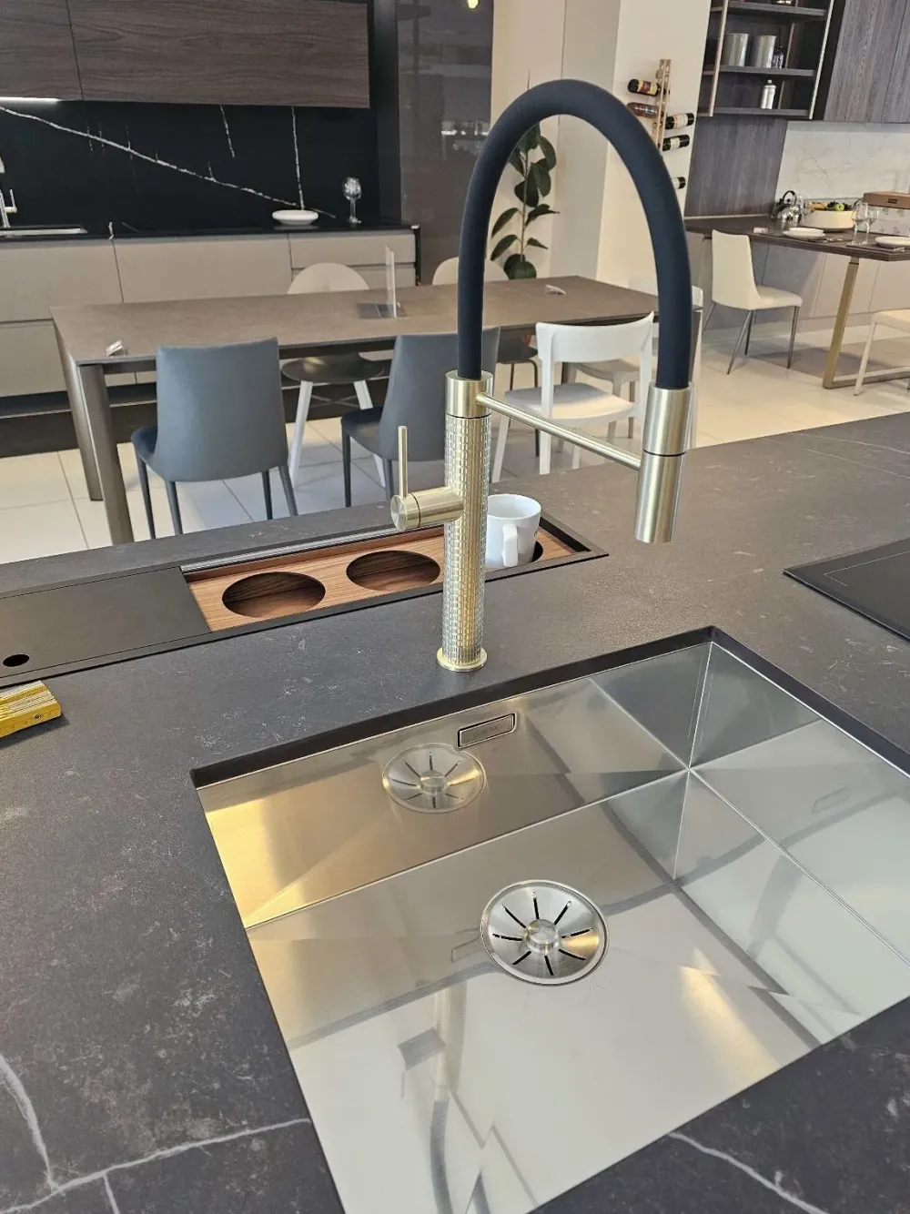 Clearance Lavello 60012 ad un prezzo mai così vantaggioso Lavello