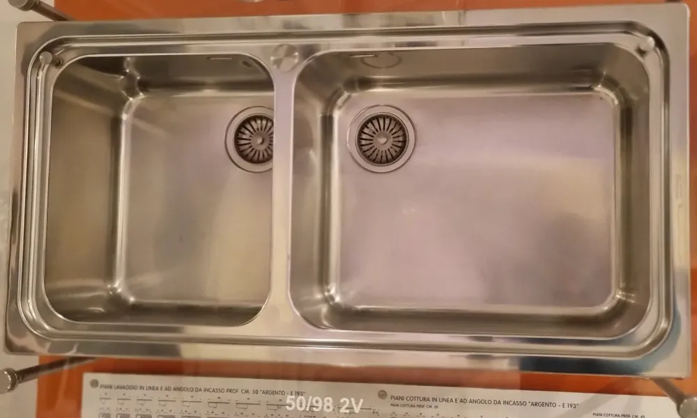 Lavello Lavello due vani ad un prezzo vantaggioso^Alpes Inox New