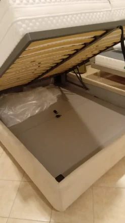 Outlet Letto Allen di scontato del 40% Letti