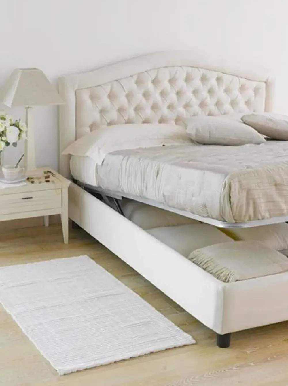 New Letto classico con contenitore Zaffiro a prezzo scontato Letti
