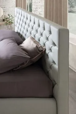 Artigianale Letto classico con giroletto Susanna a prezzo scontato- Letti